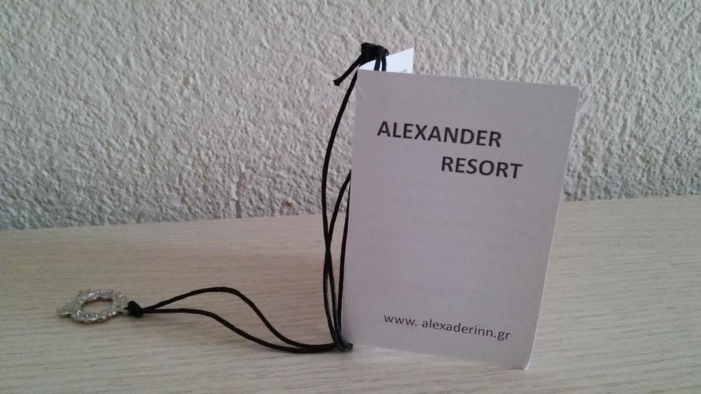 Alexander Inn สตาวรอส ภายนอก รูปภาพ